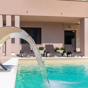 Ela Apartment Rijeka
